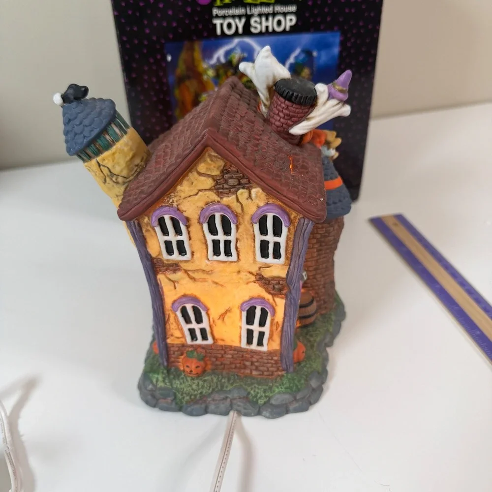 Spooky Hollow Toy Shop Halloween Village House Lighted Porcelain Collectible